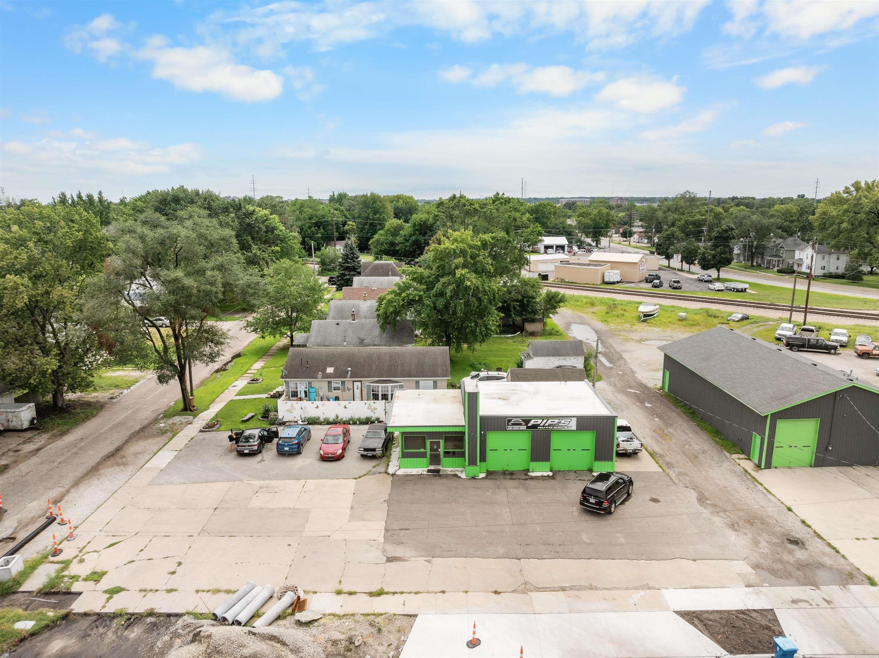 Property Image for 435 W Parker Avenue