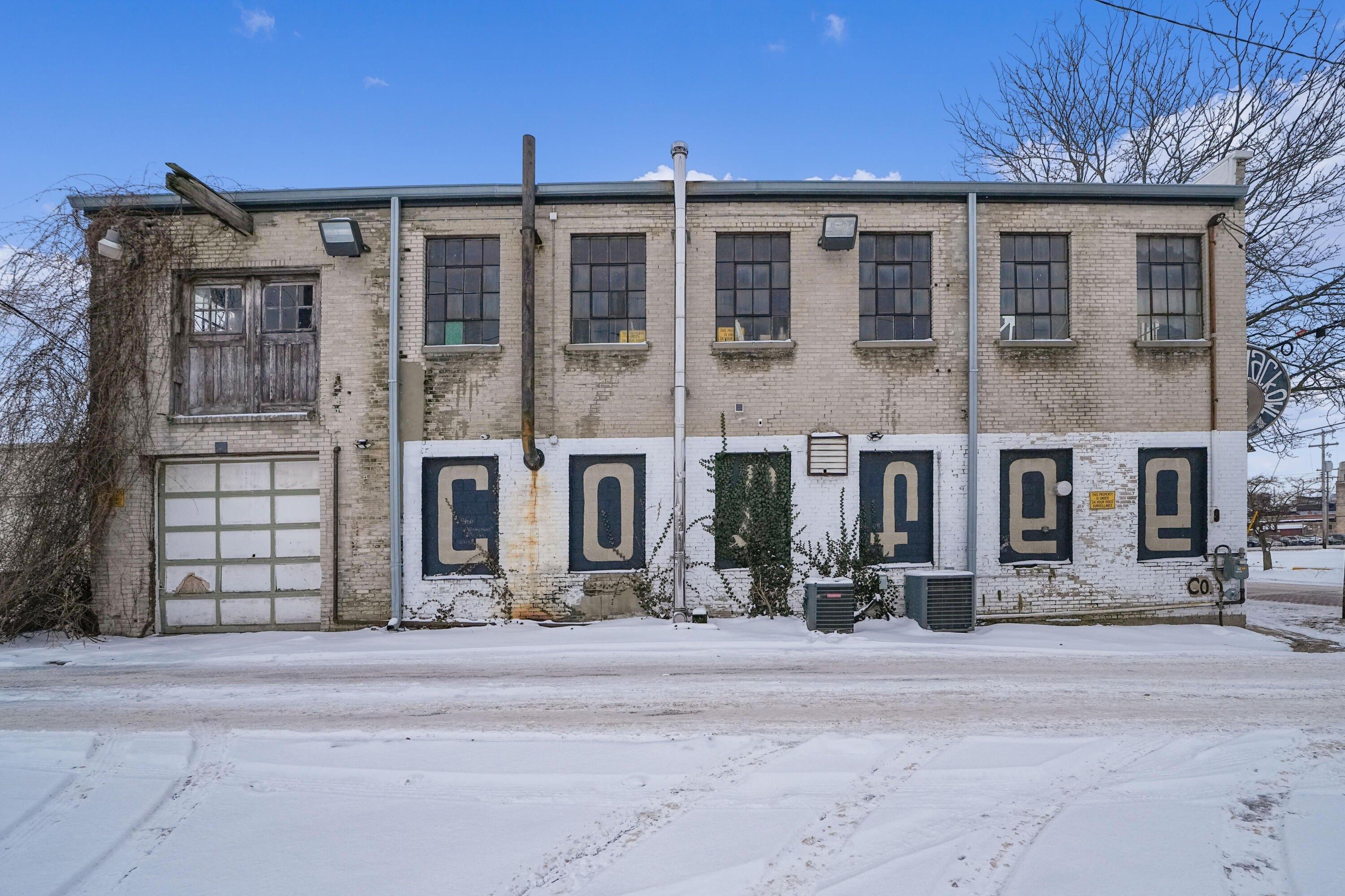 Property Image for 414-424 Walbridge Street