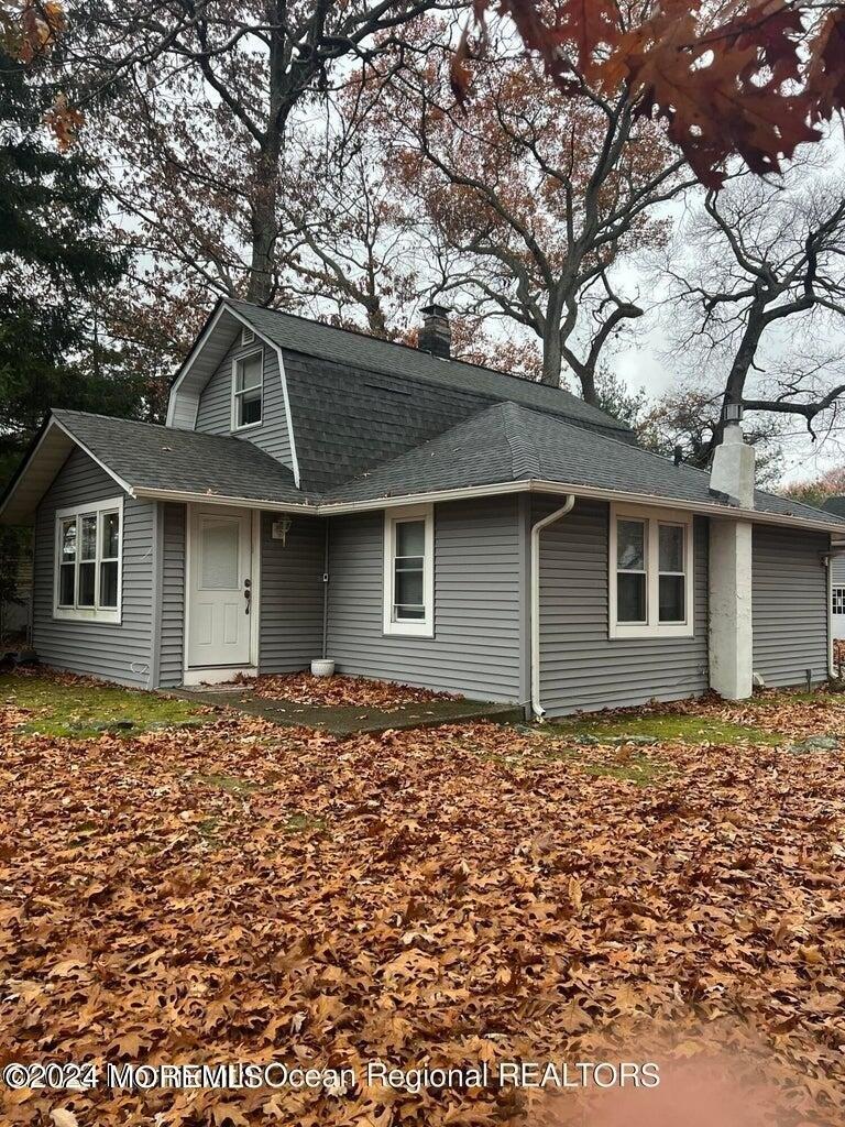 174 Whalepond Road, Oakhurst, NJ 07755 MLS 22412456 CENTURY 21