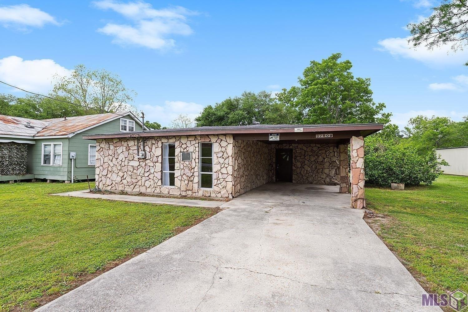 Property Image for 32809 Bayou Sorrel Rd