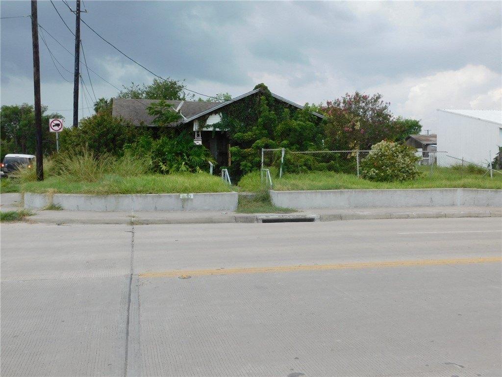 Property Image for 1803 N PORT Avenue