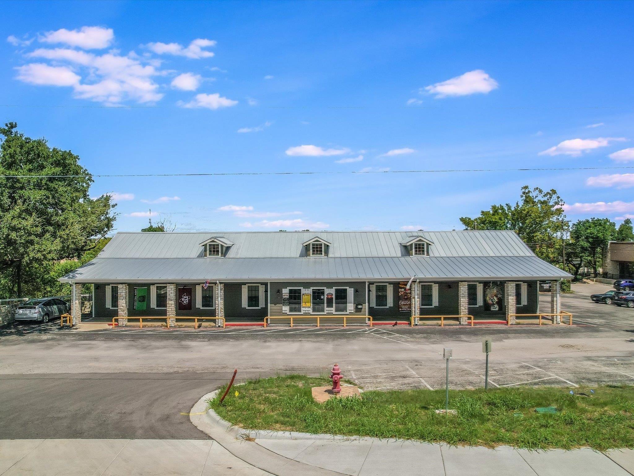 Property Image for 910 Round Rock Ave