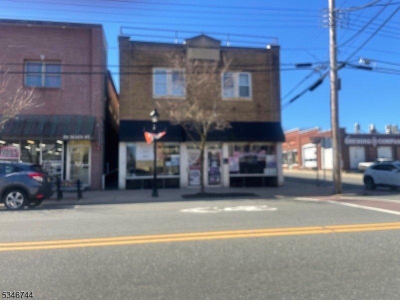 Property Image for 112 Main St