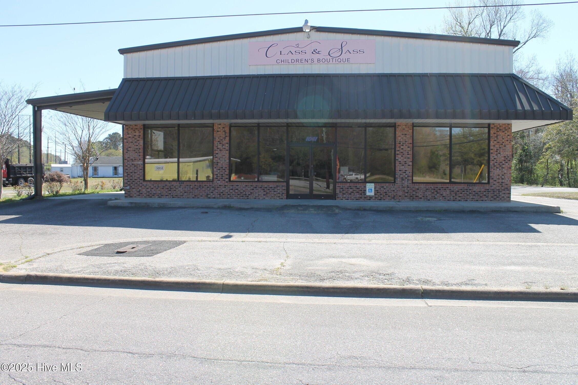 Property Image for 1041 S Madison Street