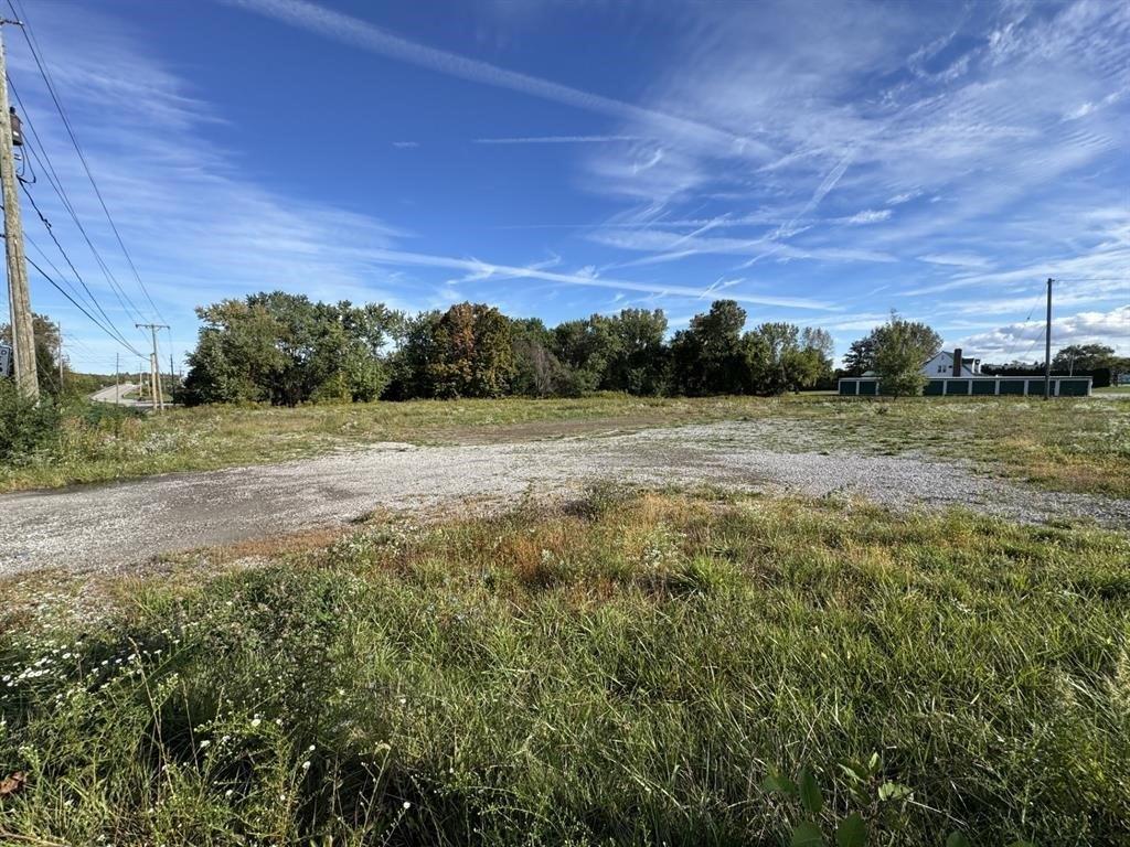 Property Image for 5552 W RIDGE Road