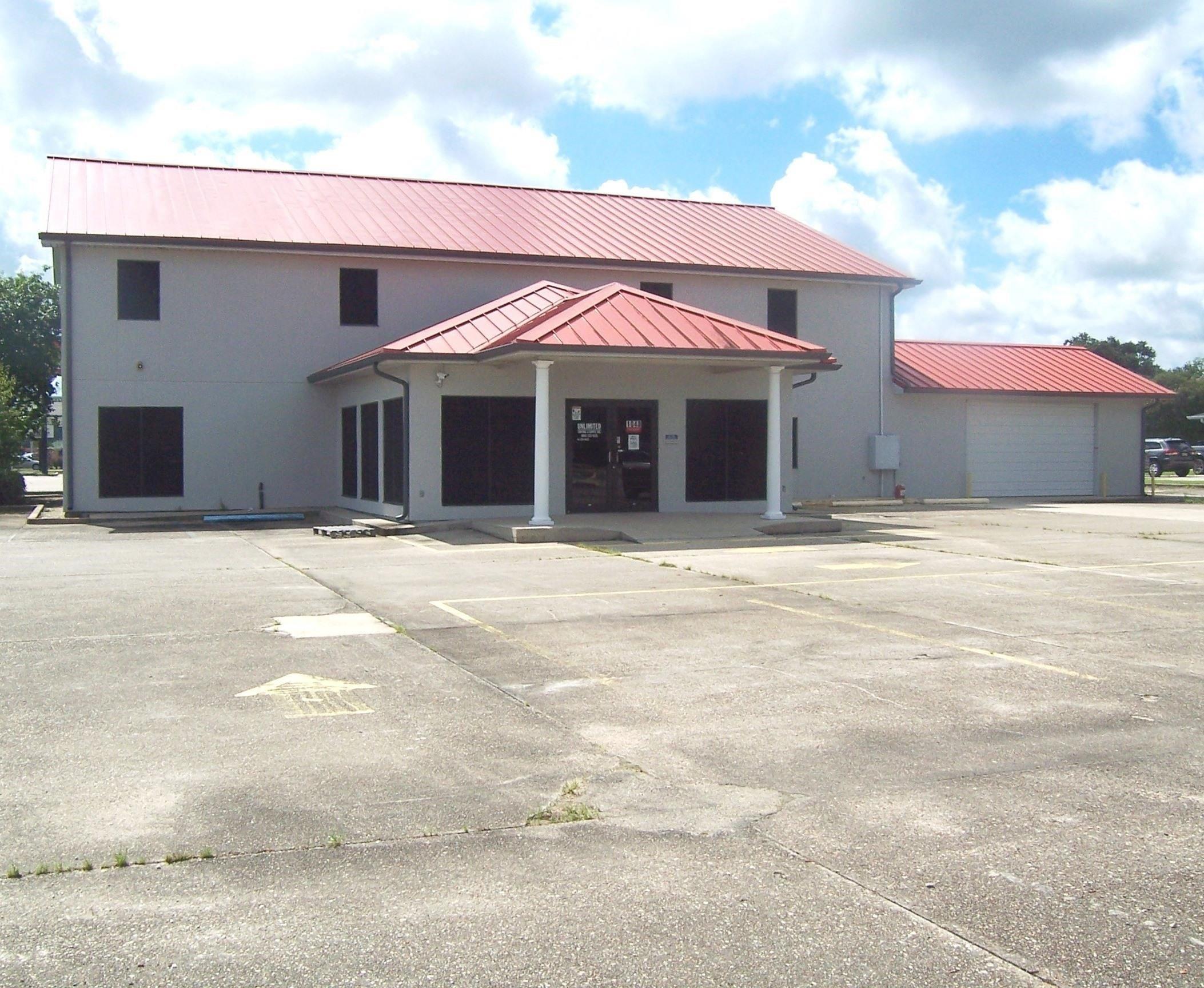 Property Image for 1043 West Tunnel Boulevard