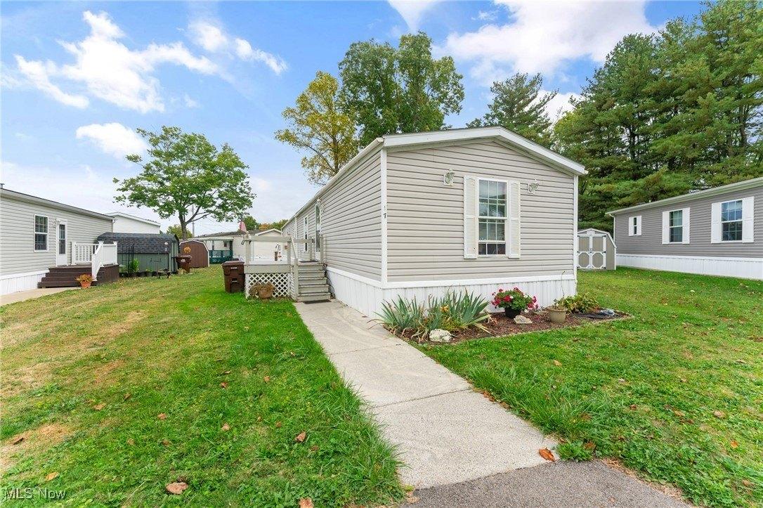 Property Image for 9555 Struthers Road