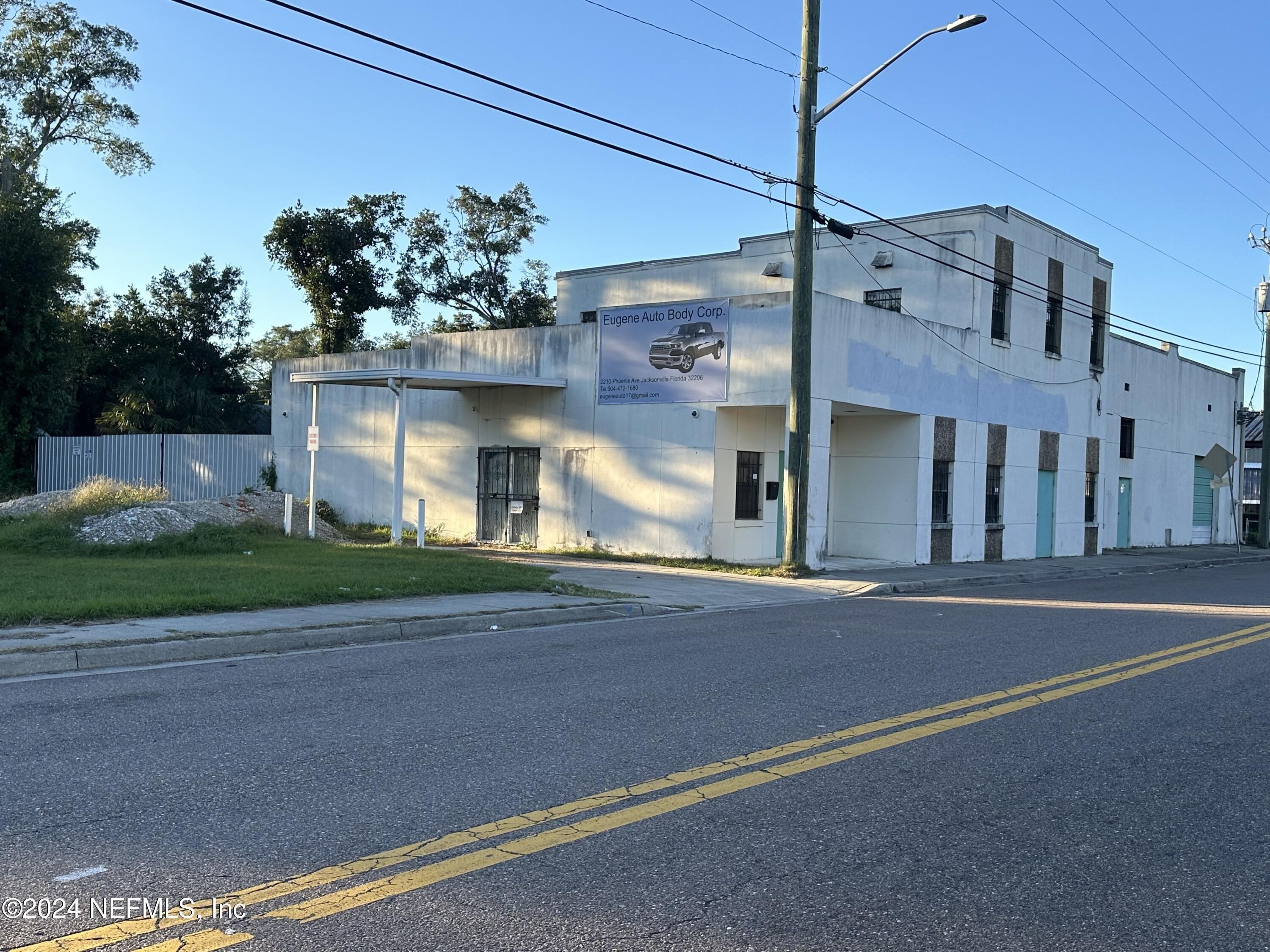 Property Image for 2210 PHOENIX Avenue