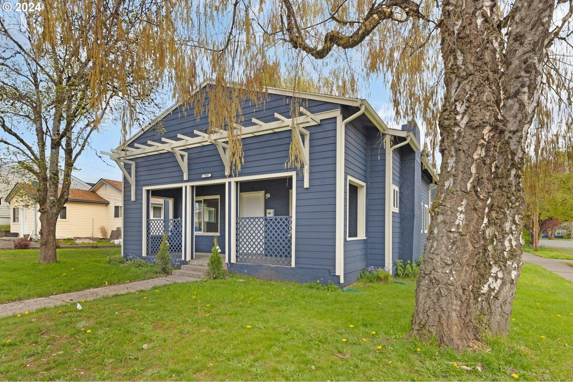 Property Image for 900 N 7th Ave