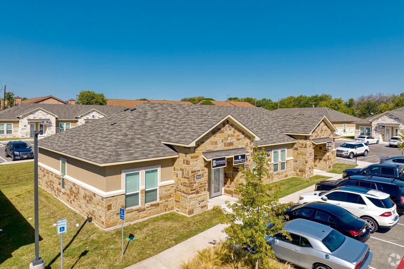 Property Image for 1000 Gattis School RD 910