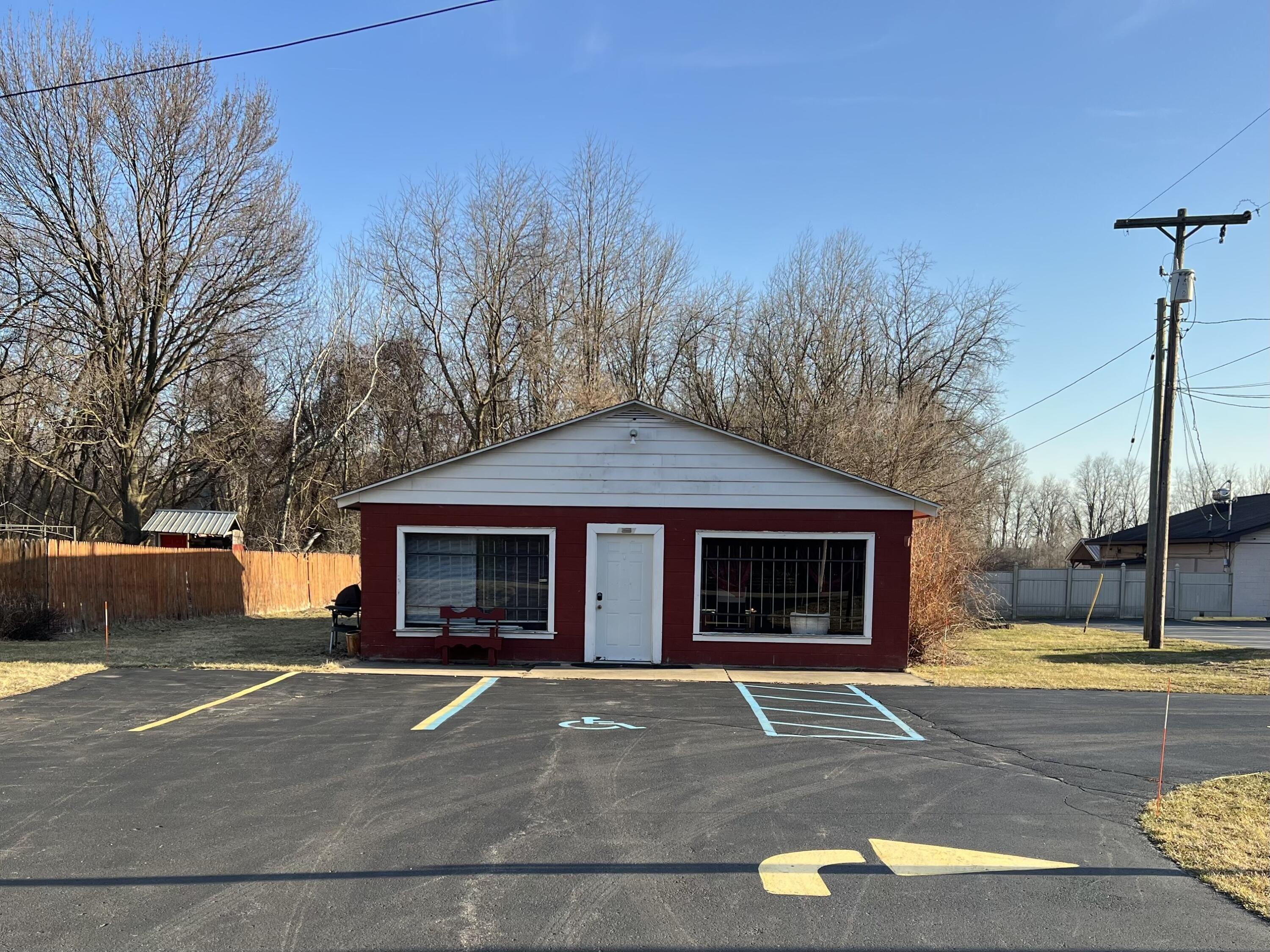 Property Image for 16987 W Michigan Avenue