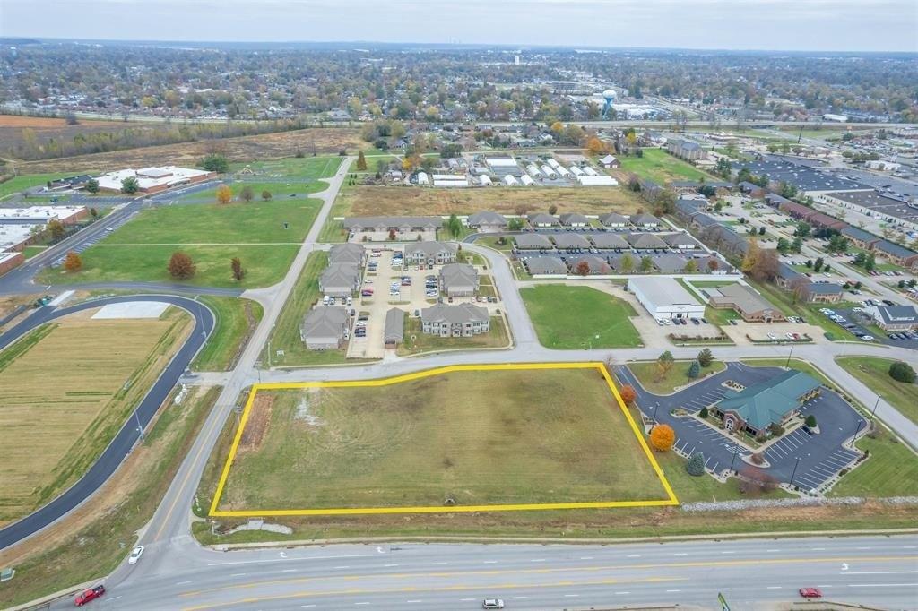 Property Image for 4801 Goetz Dr