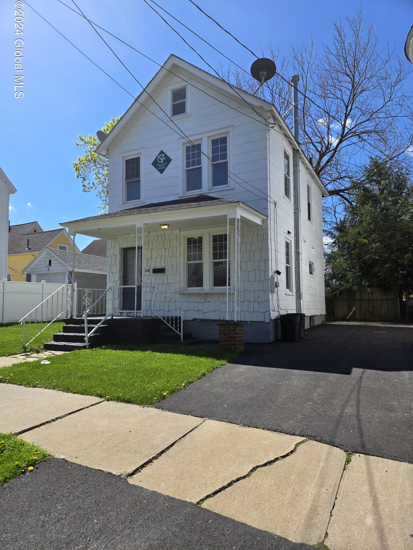 Property Image for 726 Mason Street