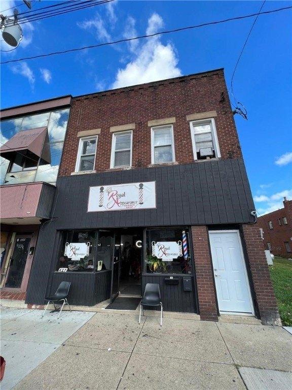 Property Image for 427 Saint Clair Ave