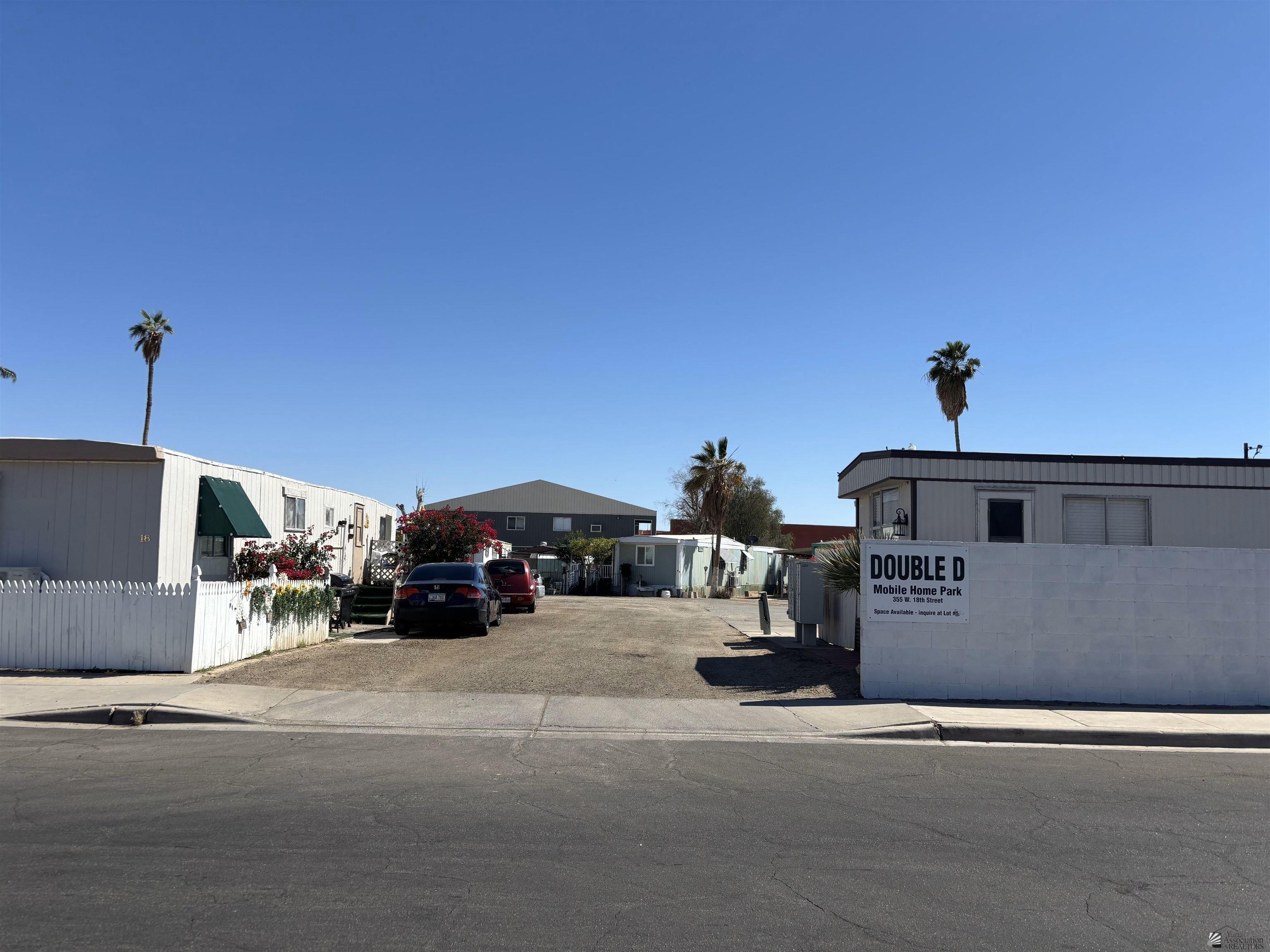 Property Image for 355 W 18 St