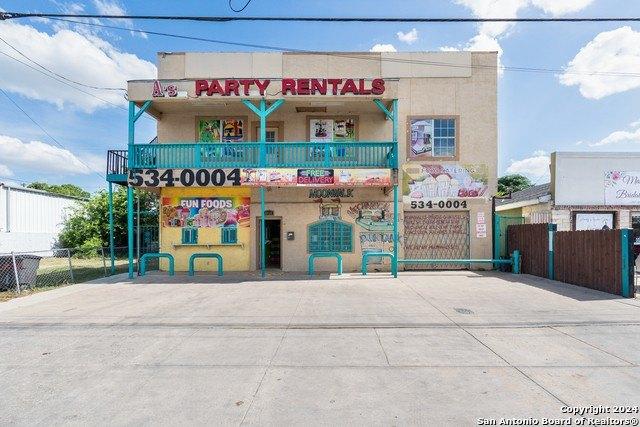 Property Image for 4814 W Commerce St