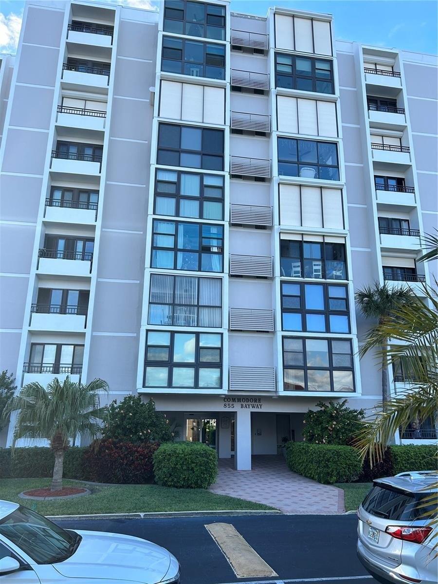 855 Bayway Blvd Unit 308