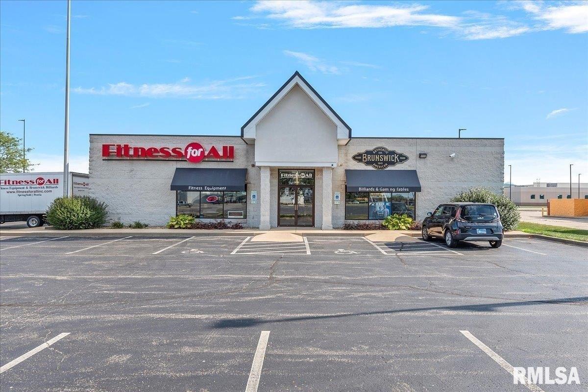 Property Image for 3034 LINDBERGH Boulevard