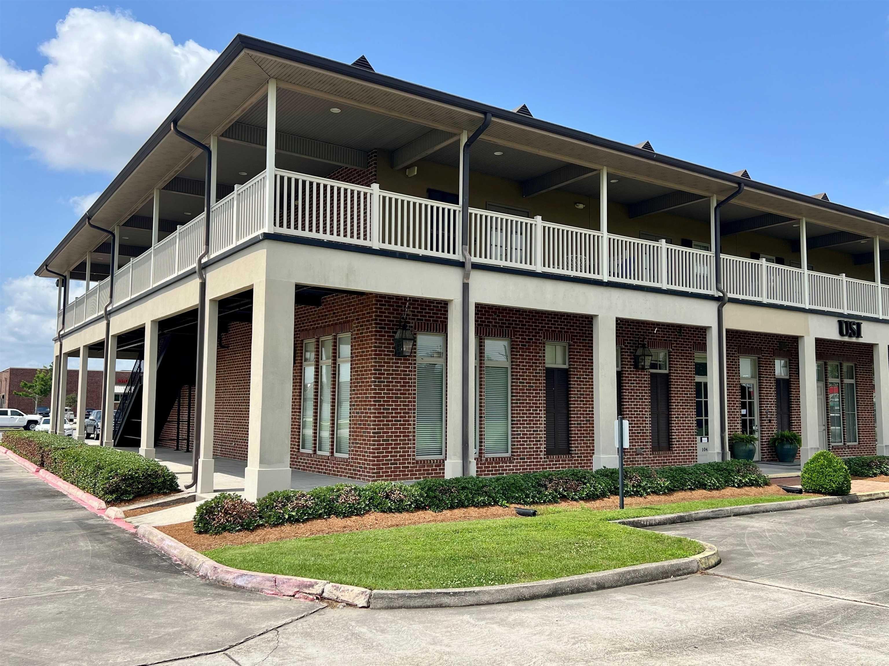 Property Image for 112 Olde Towne Boulevard #104