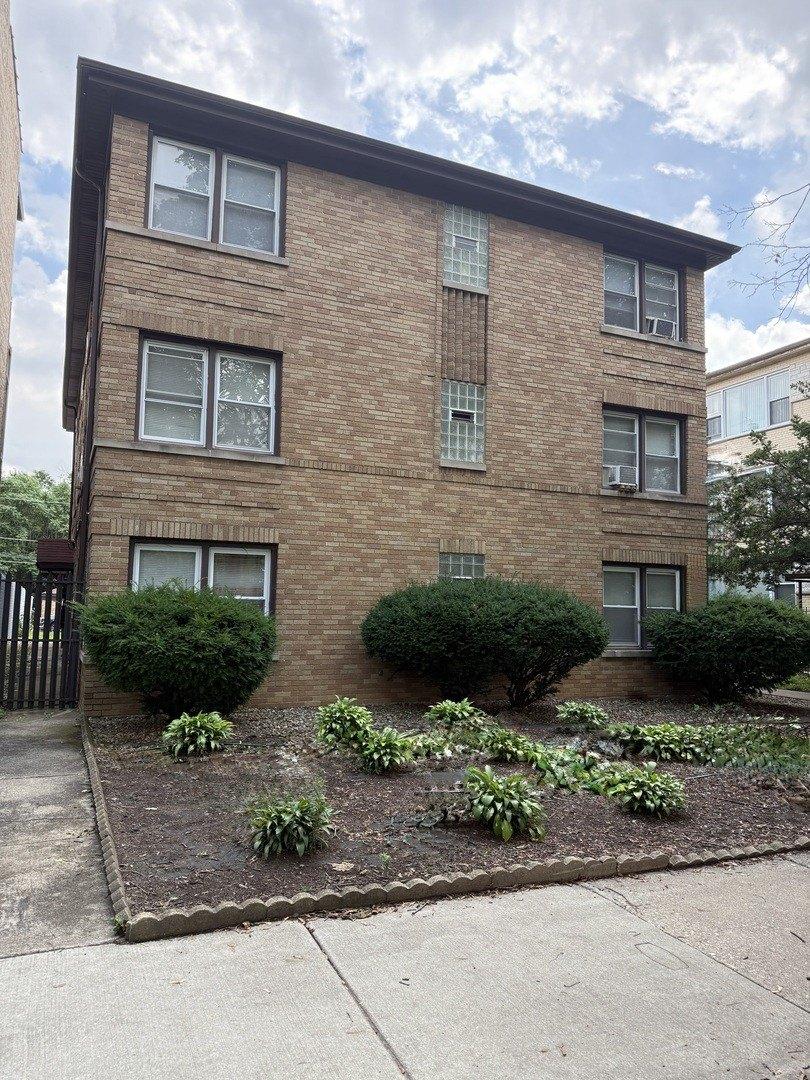 Property Image for 10601 S Hale Avenue