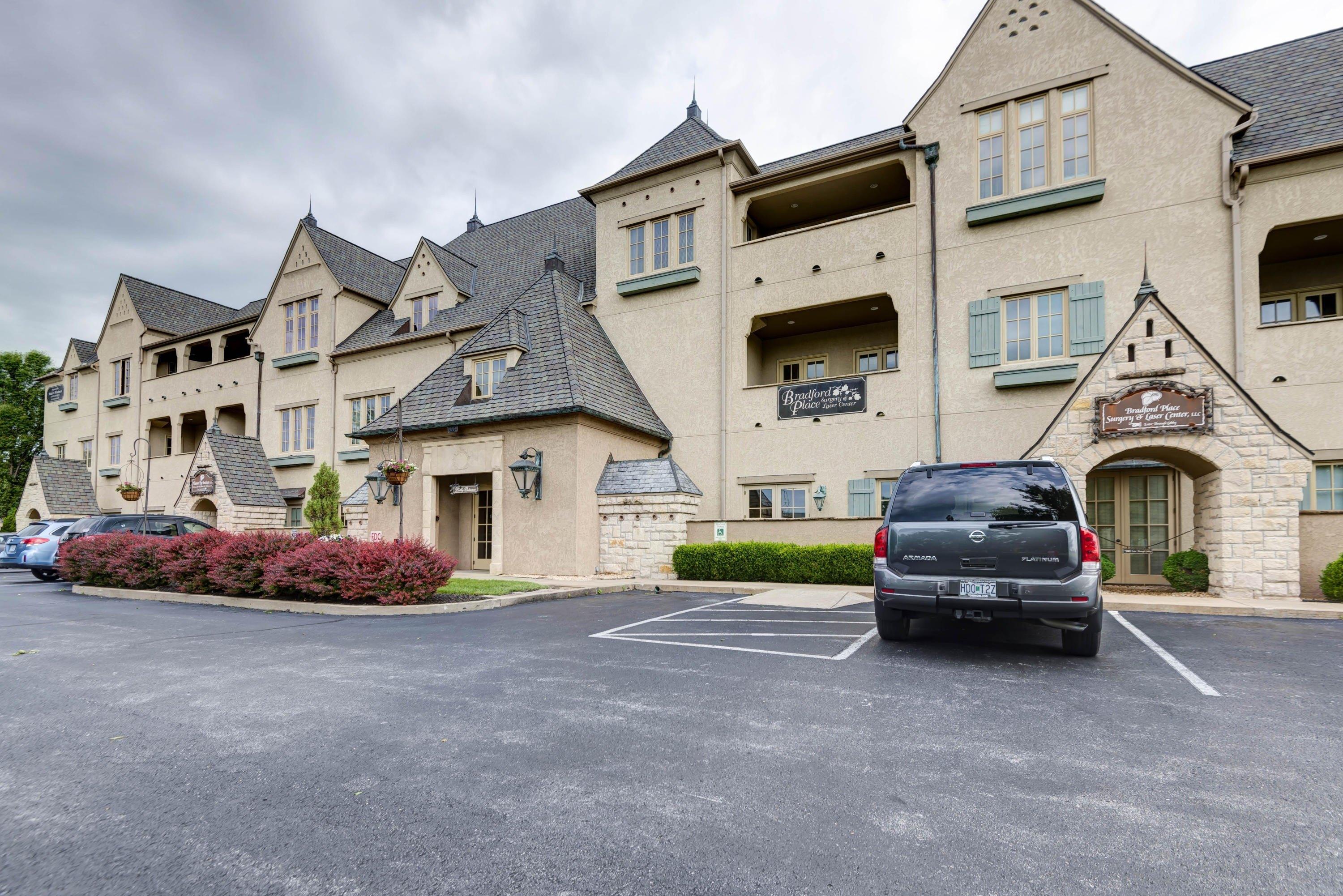 Property Image for 1531 E Bradford Parkway 305