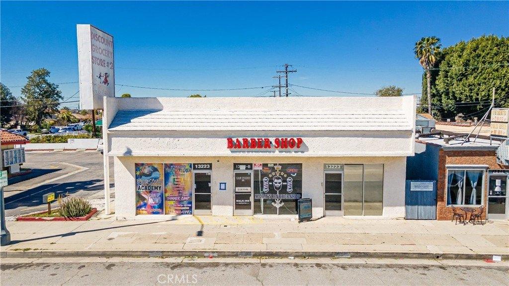 Property Image for 13223 Paramount Boulevard