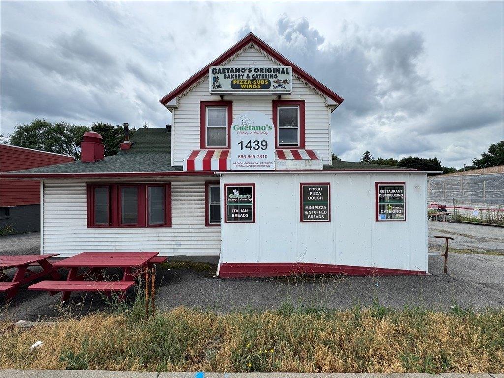 Property Image for 1439 W Ridge Road
