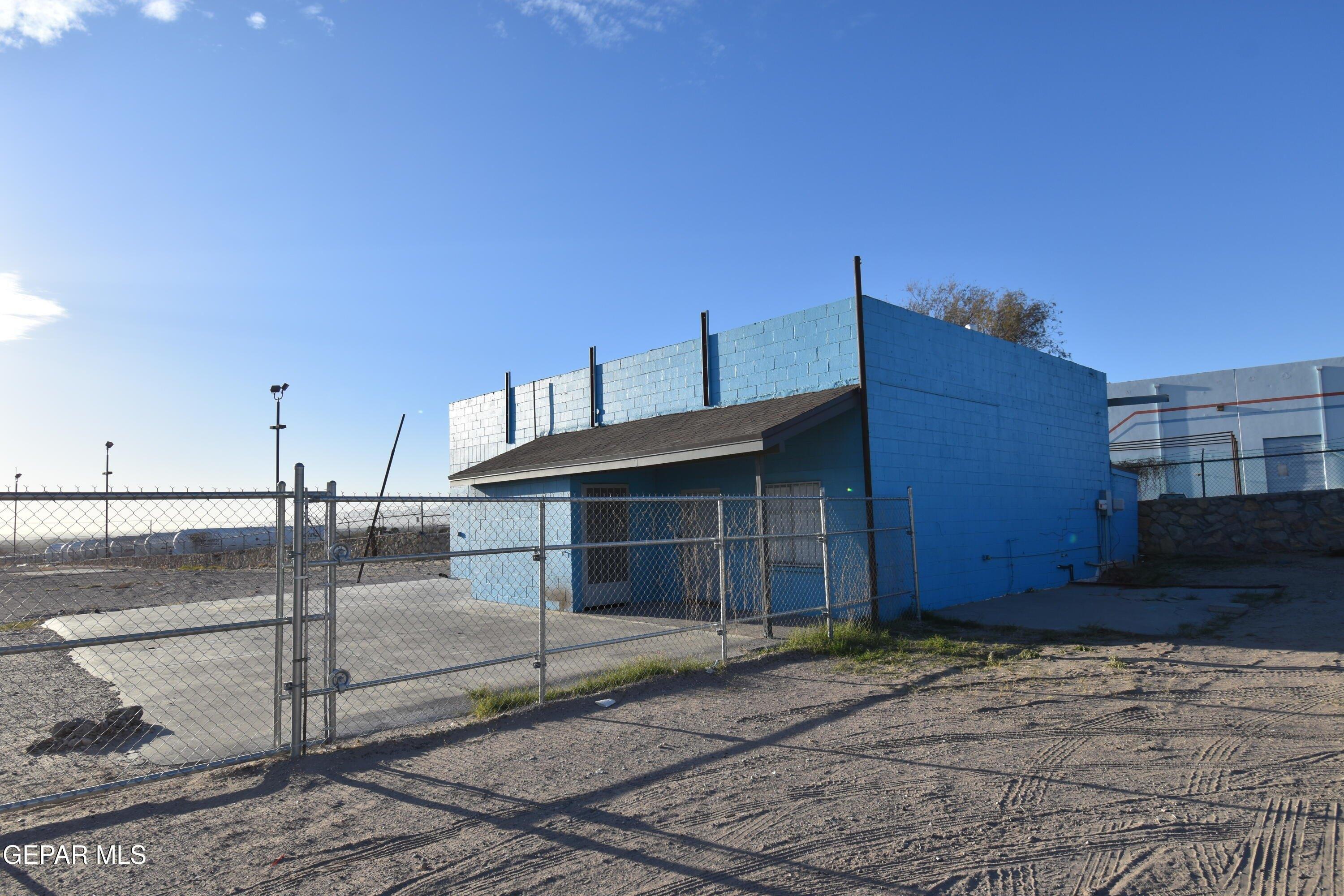 Property Image for 11400 Gateway East
