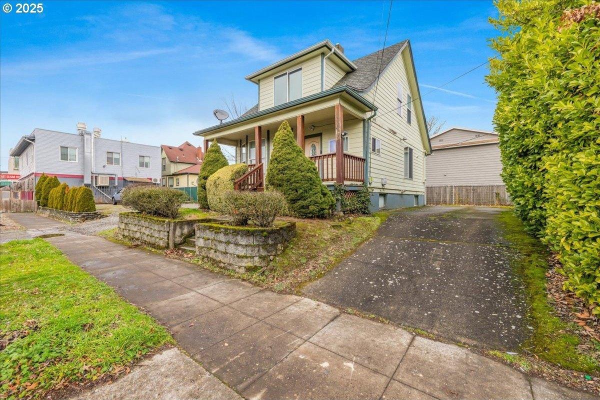 Property Image for 8031 Ne Glisan St