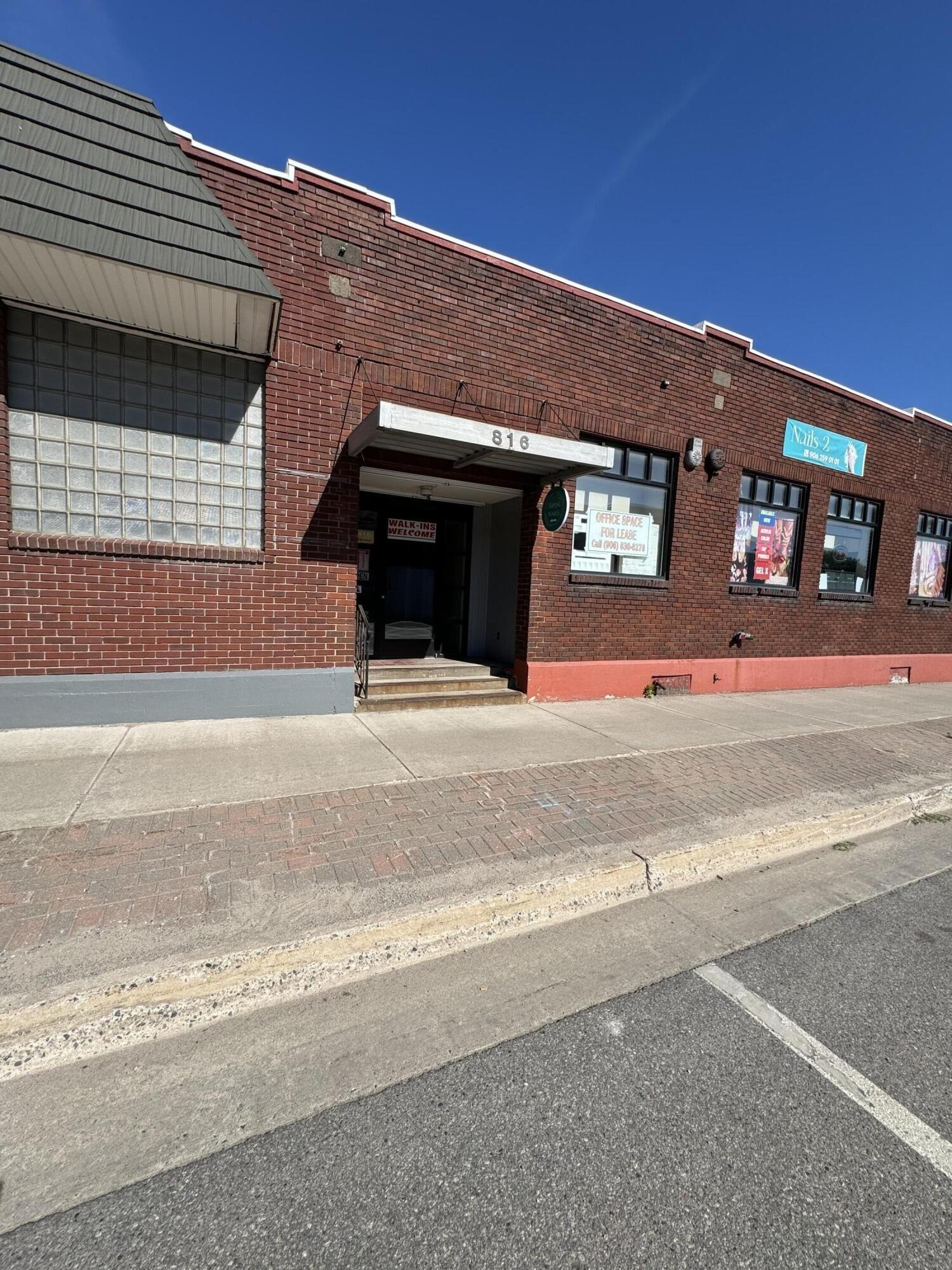 Property Image for 816 Ashmun St