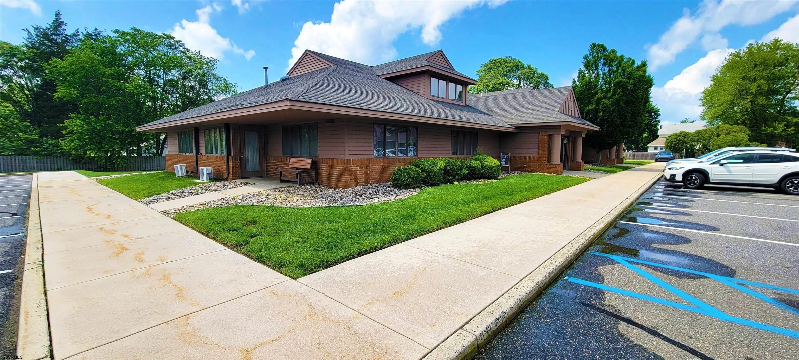 Property Image for 1138 E Chestnut Ave Ave