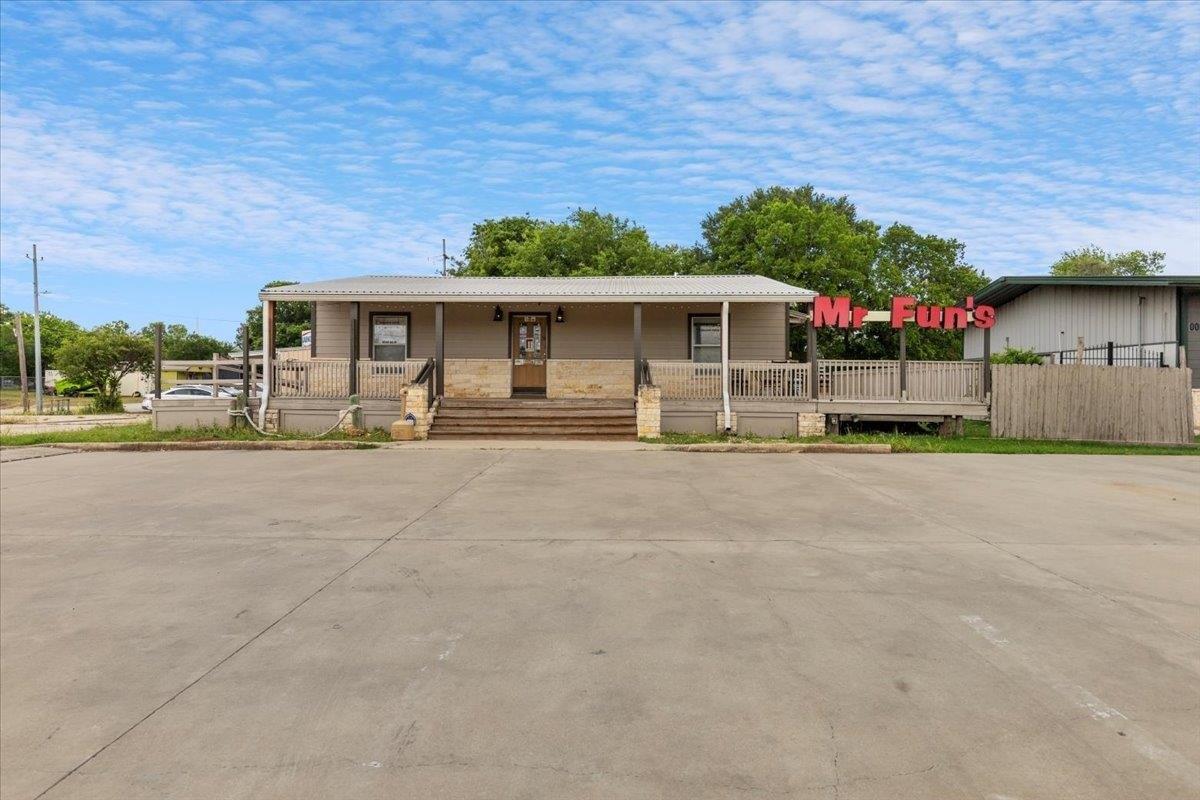 Property Image for 1002 College ST