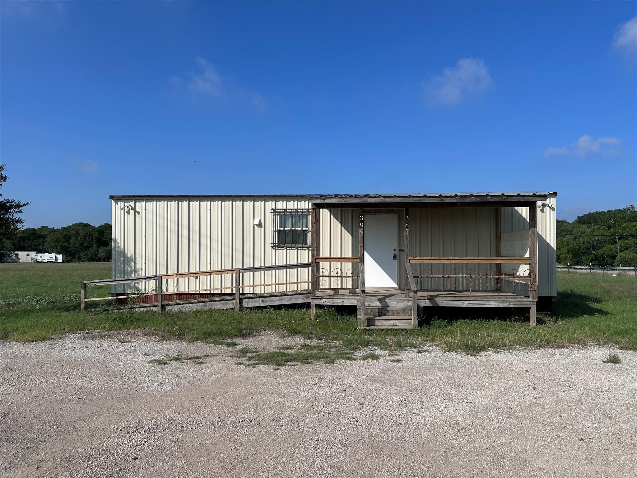 Property Image for 385 304 Highway