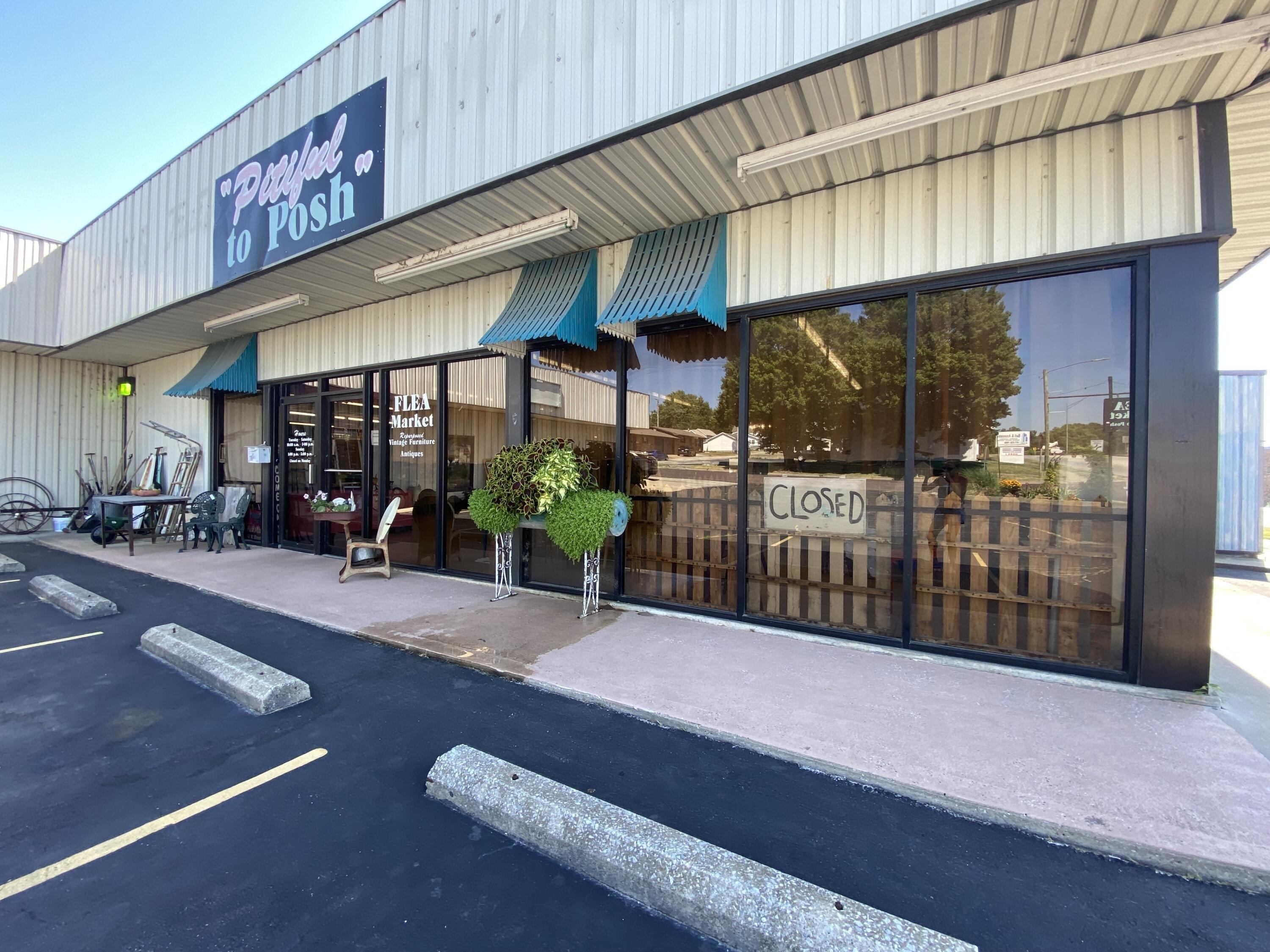 Property Image for 110 W Broadway Street