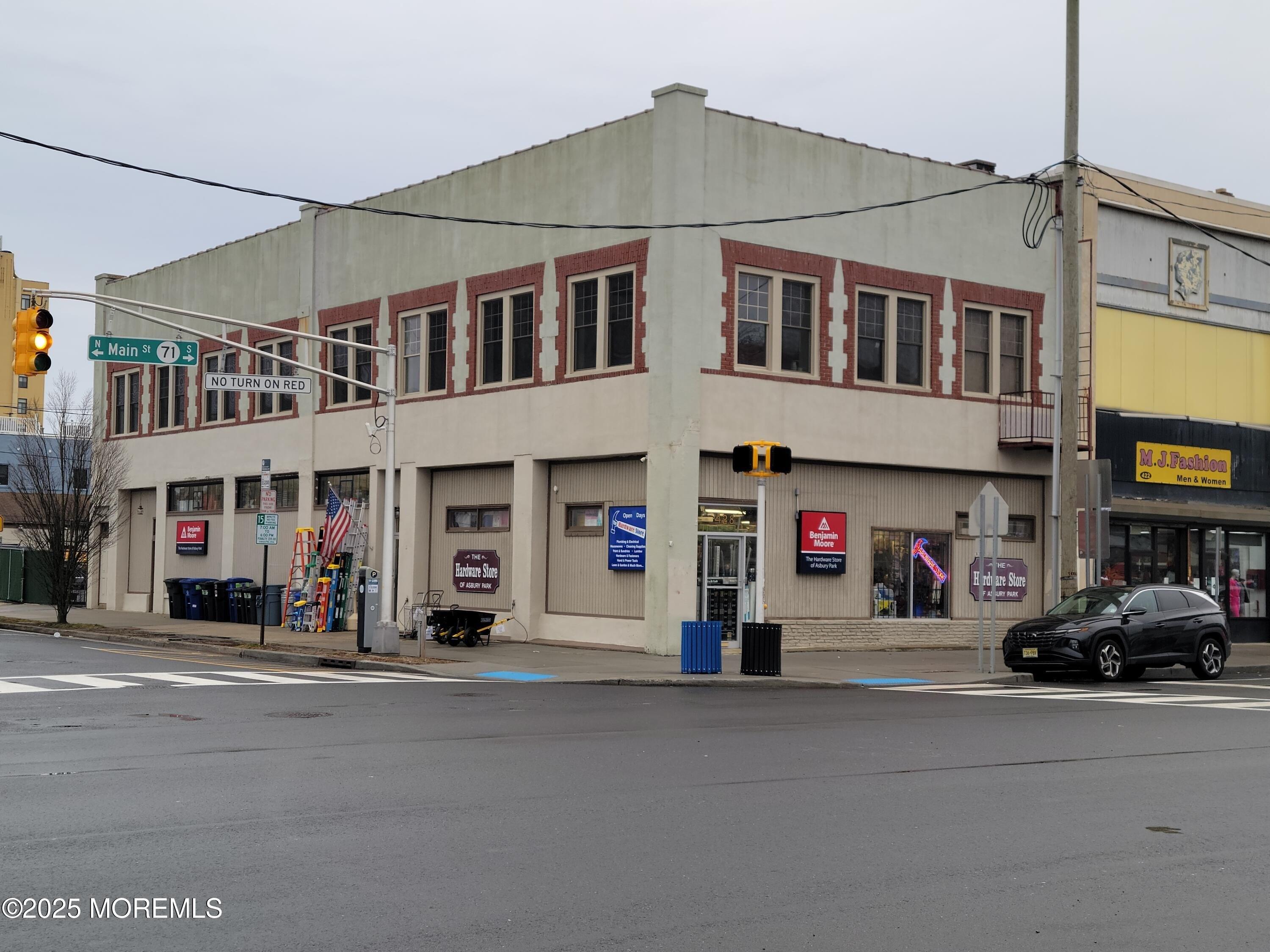 Property Image for 428 Main Street 408 A