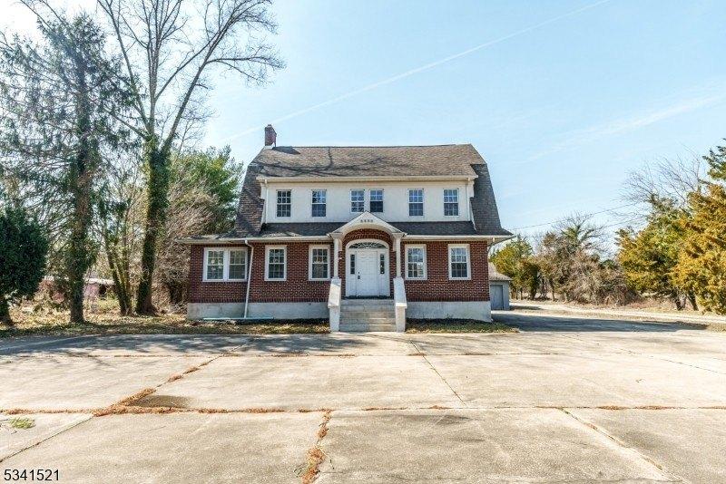 Property Image for 2520 N West Blvd
