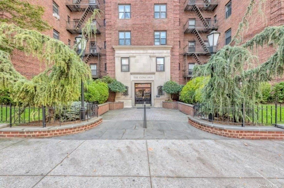 Property Image for 25-40 31st Avenue #6R