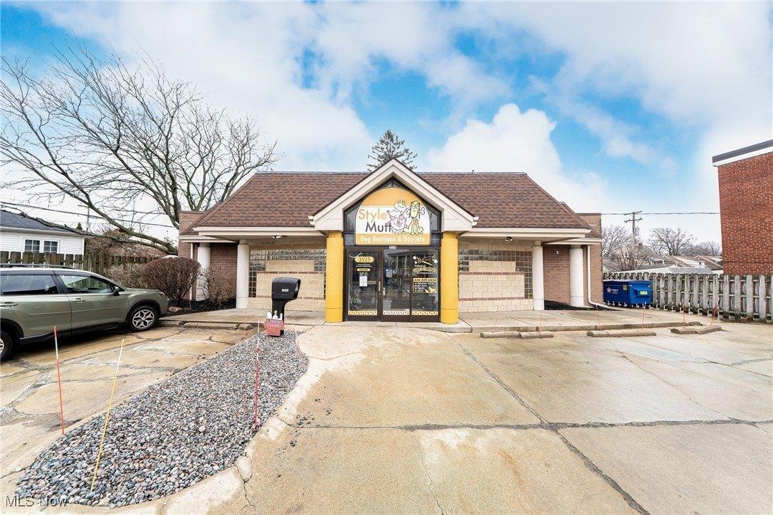 Property Image for 3525 Warren Road