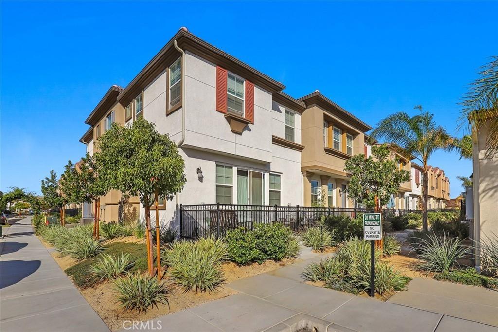 Property Image for 40302 Calle Real