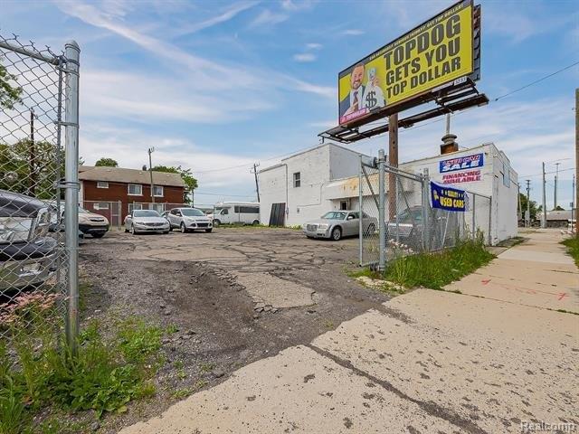 Property Image for 1924 S Schaefer Highway