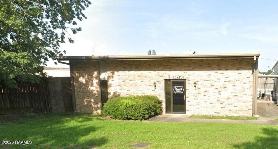 Property Image for 103 Row 1 A
