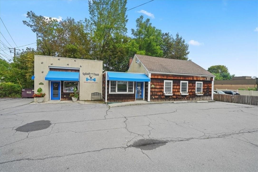 Property Image for 14 Lakes Road