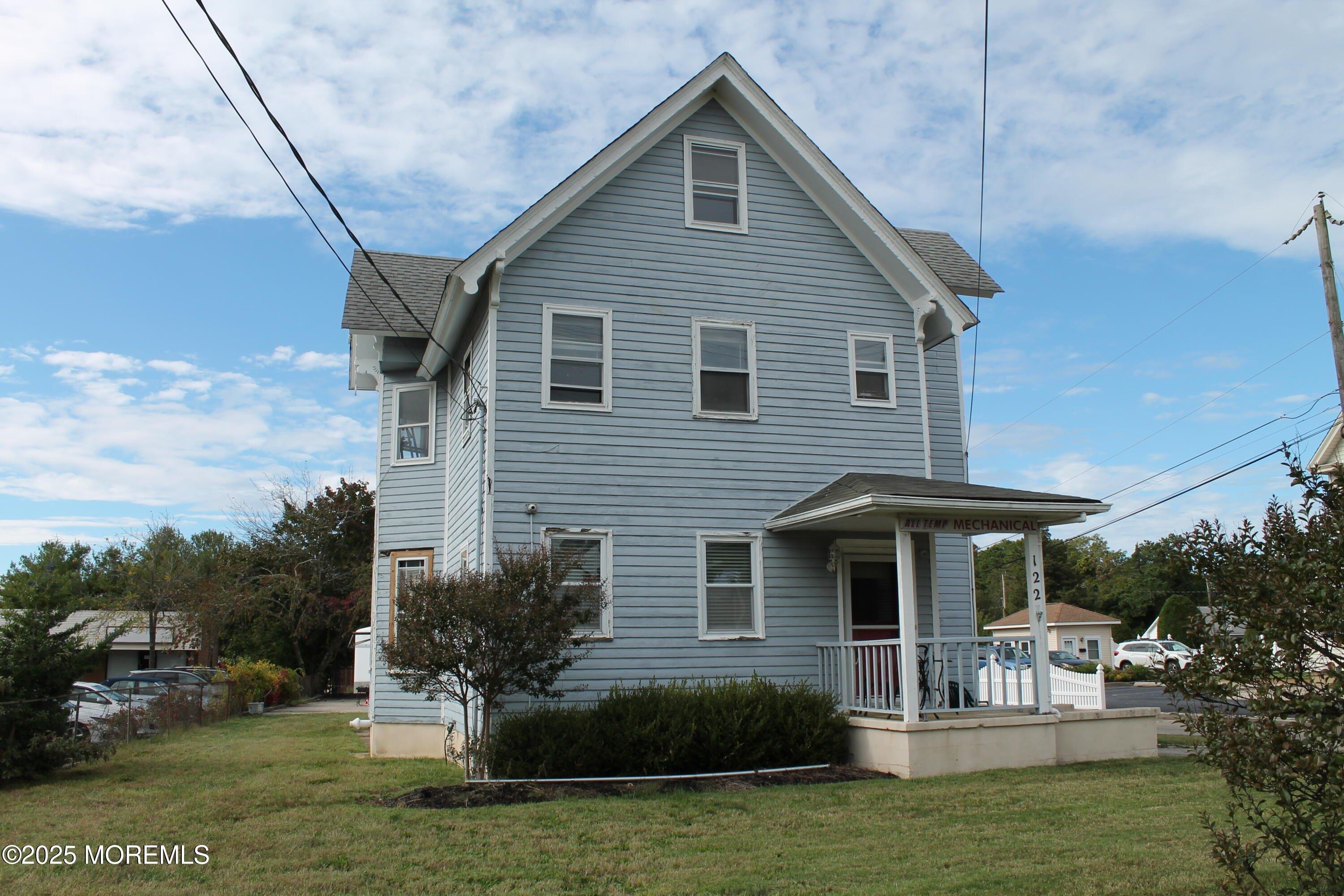 Property Image for 122 N Main Street