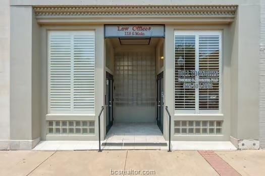Property Image for 118 South Main Street