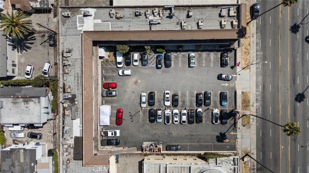 Property Image for 5133 W Sunset Boulevard