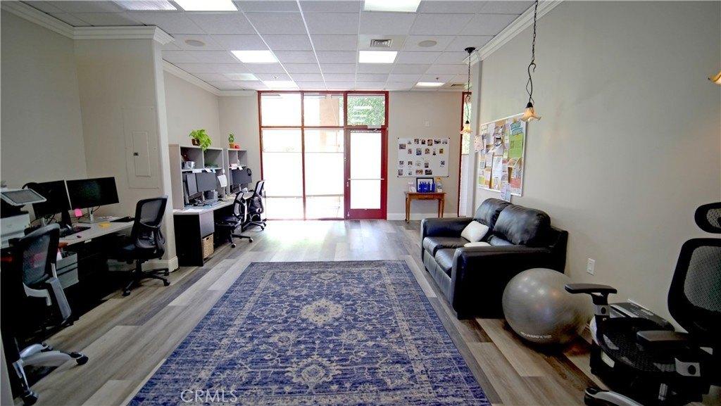Property Image for 3596 Broad Street