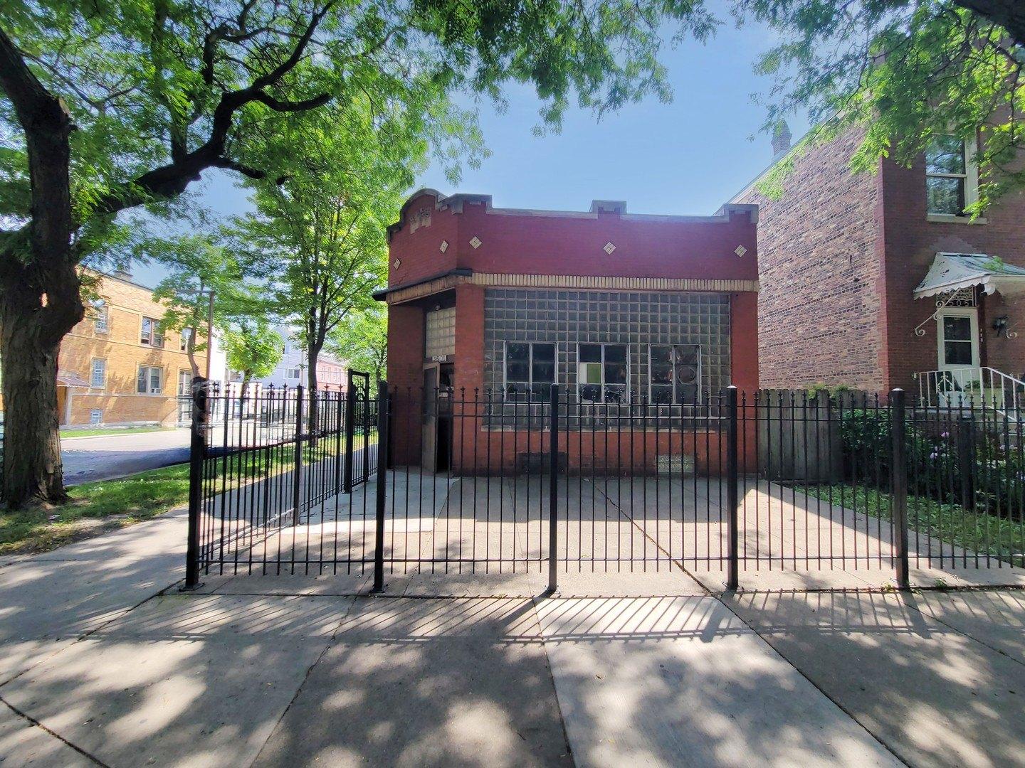 Property Image for 2501 S Avers Avenue