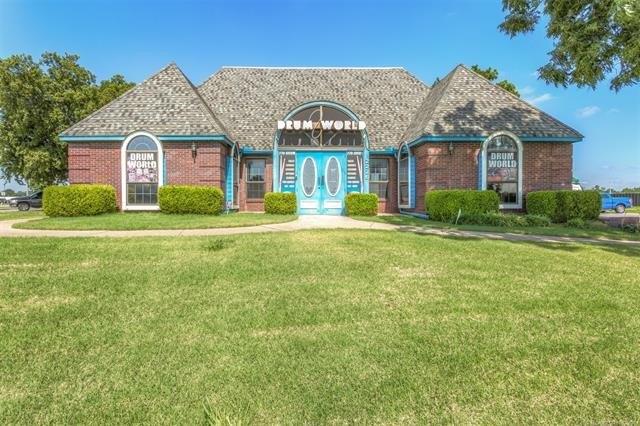 Property Image for 2226 S 92nd Avenue E