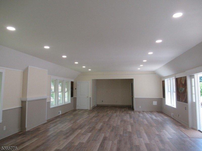 Property Image for 73 Titman Rd