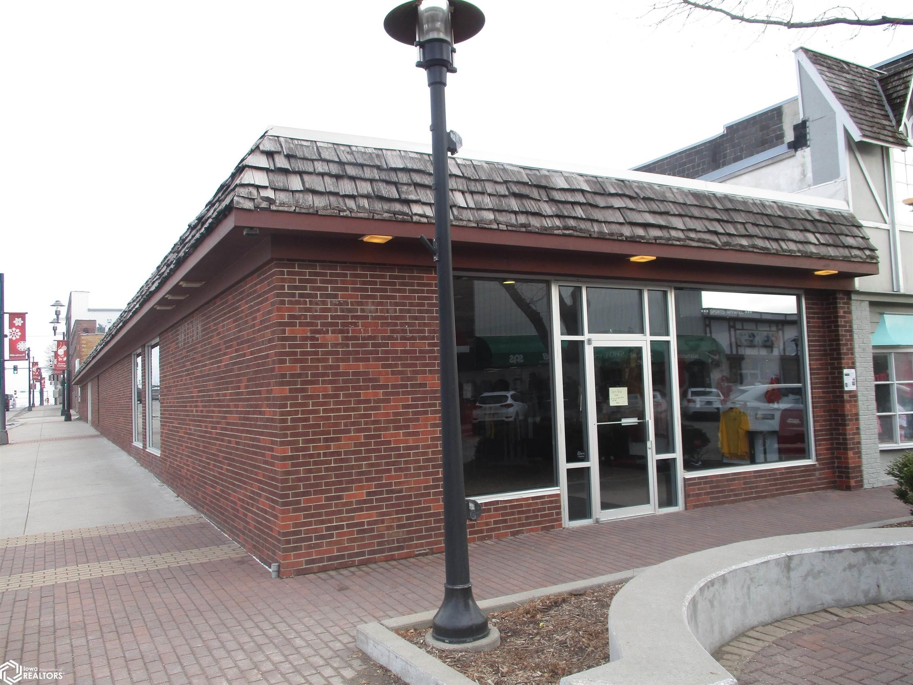 Property Image for 528 N Adams Street